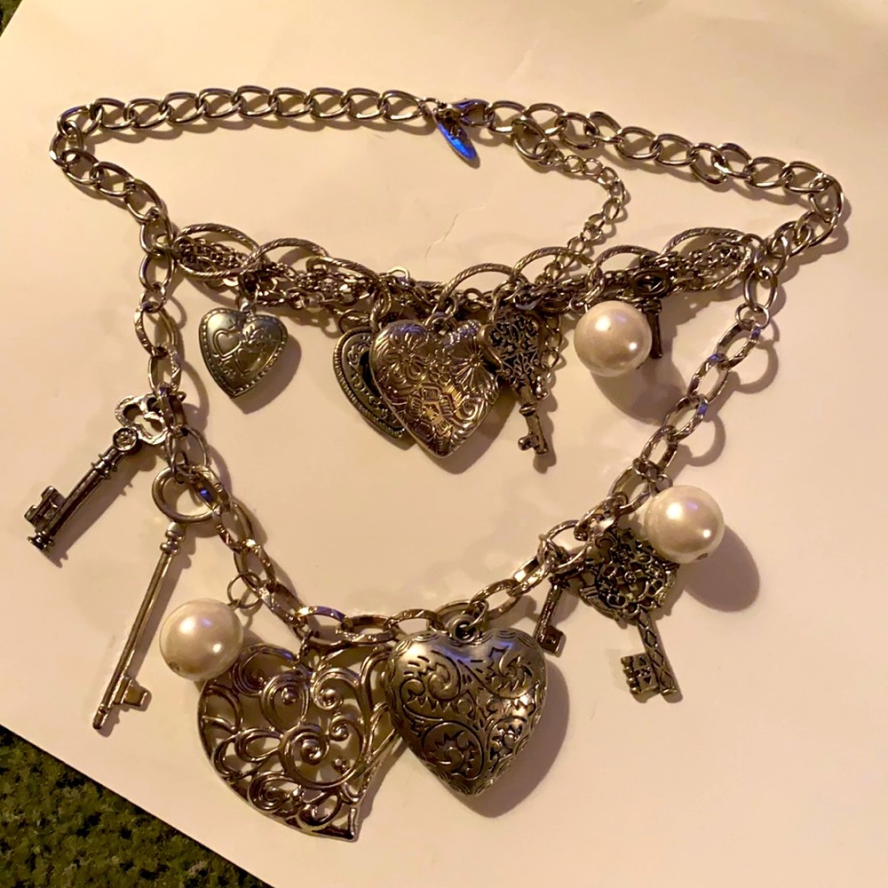 Chunky silver necklace